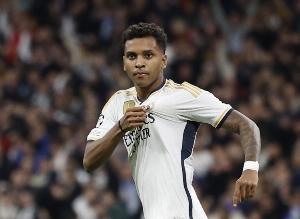 马卡：罗德里戈在考虑转会 不满无缘金球前20+光芒被3人掩盖